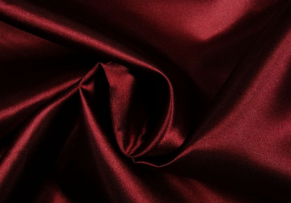 Satijn de luxe bordeaux-rood