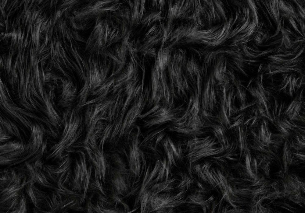 pluche stof zwart lang haar