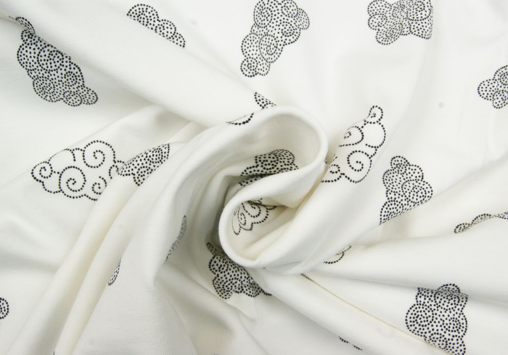 Fantasieprint tricot 'Megan Blue Fabrics' wolkjes