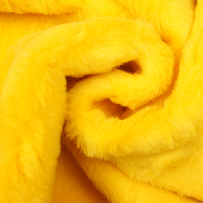 Pluche / Teddy geel kort