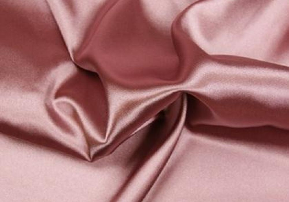 Satijn stretch oud-roze